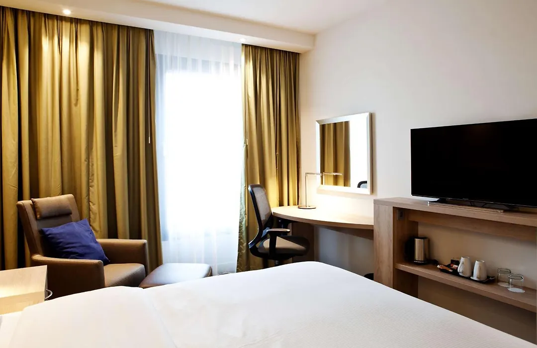 Hampton By Hilton Aachen Tivoli-1